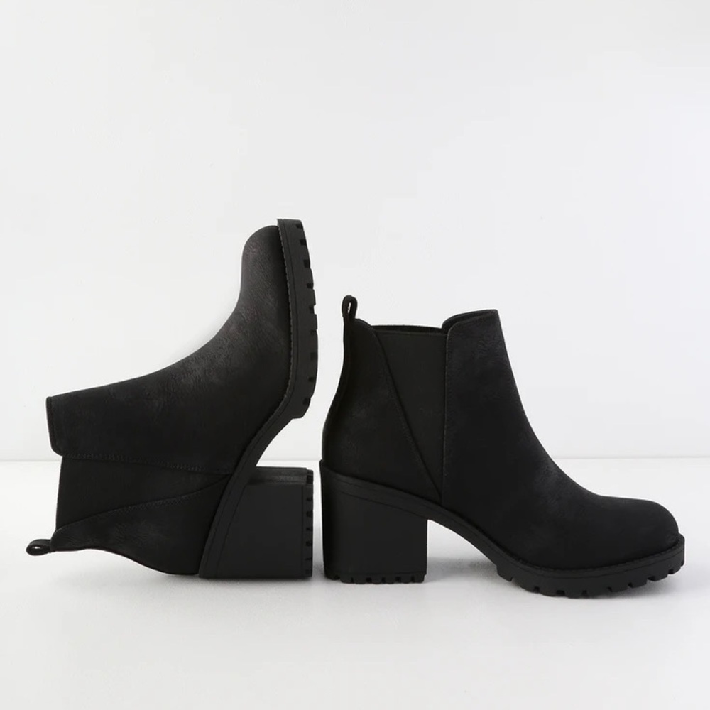Black Booties